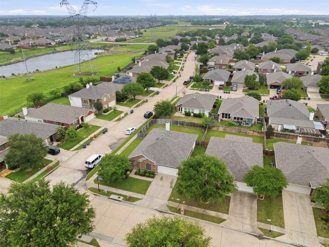 4524 Oakgrove Lane, Sachse, TX 75048