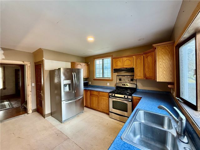 611 Davis Drive, Arcadia, NY 14513