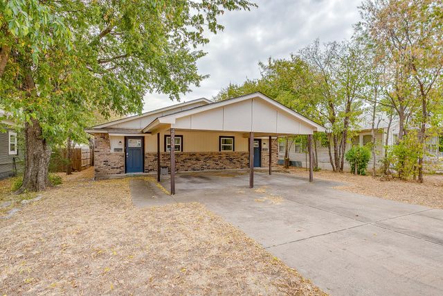 4935 Curzon Avenue, Fort Worth, TX 76107