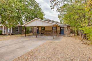 4935 Curzon Avenue, Fort Worth, TX 76107