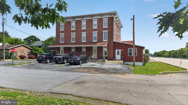 403 N FRONT ST, Liverpool, PA 17045