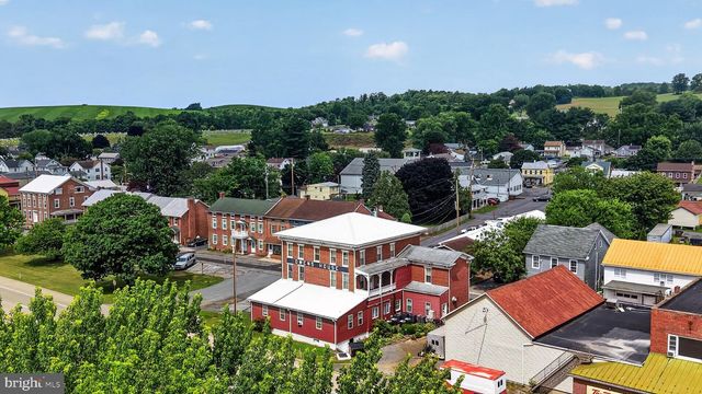 403 N FRONT ST, Liverpool, PA 17045