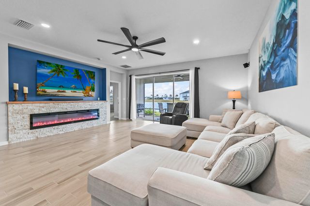 11588 SW Macelli Way, Port St. Lucie, Port St Lucie, FL 34987