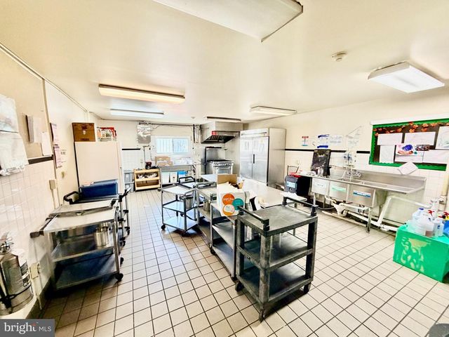 3001 FENWICK ROAD, Camden, NJ 08104