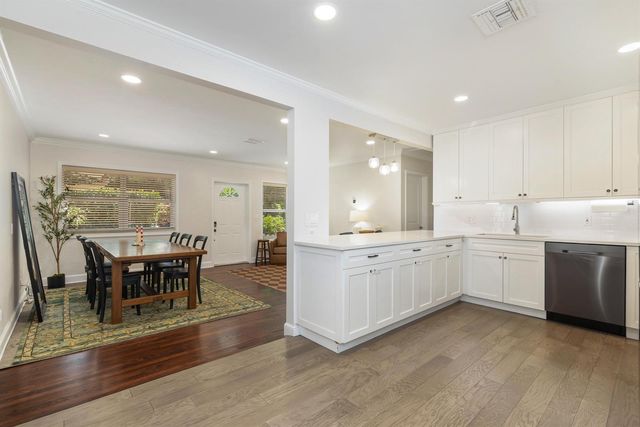 844 Avon Road, West Palm Beach, FL 33401