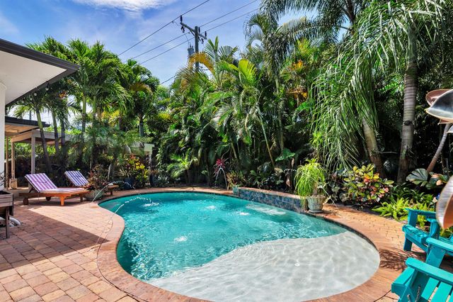 844 Avon Road, West Palm Beach, FL 33401