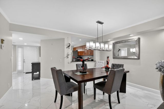 7314 Clunie Place 14002, Delray Beach, FL 33446