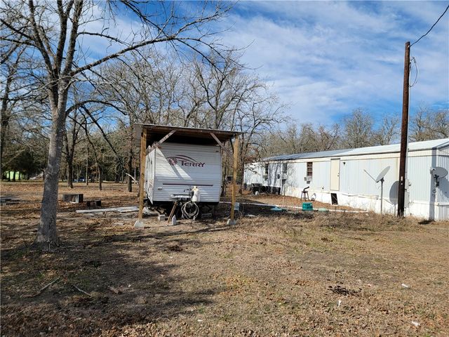 1337 Pin Tail Cove, Caldwell, TX 77836