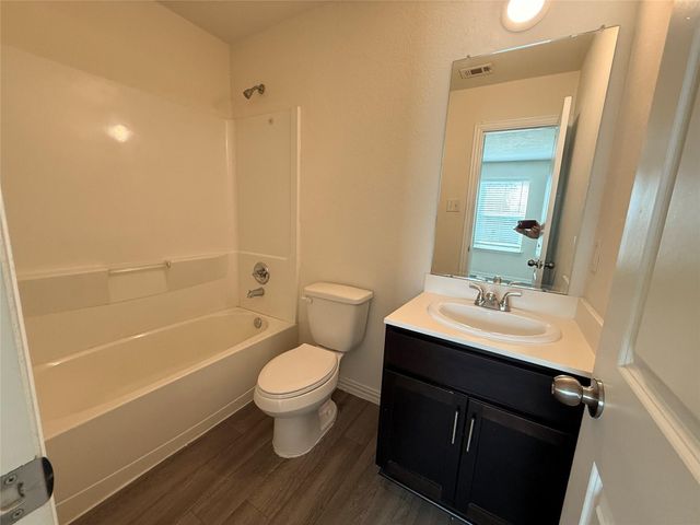 964 Ringold Street A, Houston, TX 77088