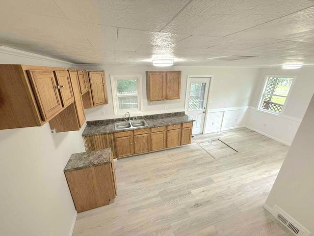 1356 Willard Avenue, Rockford, IL 61101