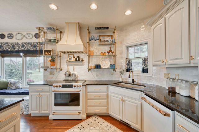 156 Southview Court, Branson, MO 65616