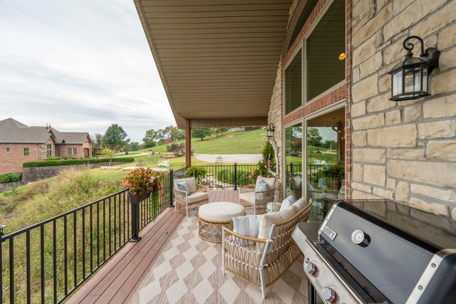 156 Southview Court, Branson, MO 65616