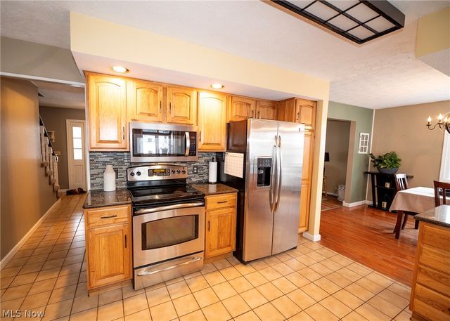 2755 Stanway Drive, Zanesville, OH 43701