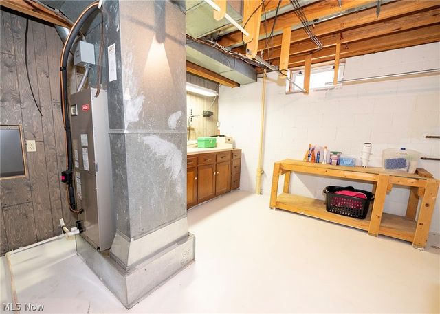 2755 Stanway Drive, Zanesville, OH 43701