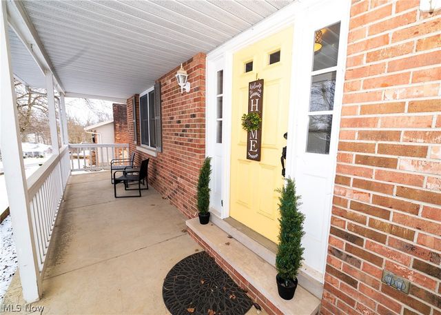 2755 Stanway Drive, Zanesville, OH 43701