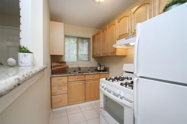 2212 Morse 5, Houston, TX 77019
