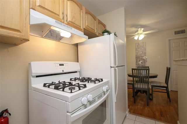 2212 Morse 5, Houston, TX 77019