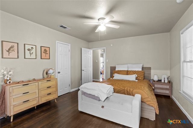 1825 S 39th Street, Temple, TX 76504