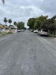 1725 W 38th Street, Los Angeles, CA 90062