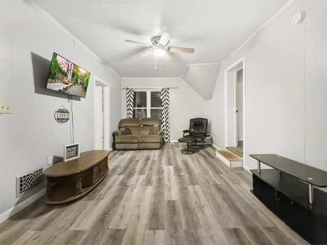 2809 14TH STREET, Menominee, MI 49858