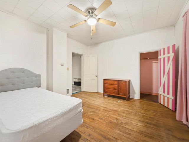 2809 14TH STREET, Menominee, MI 49858