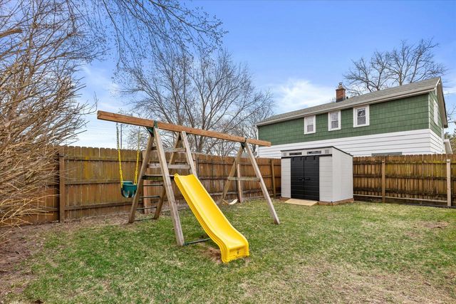 1130 S 101st STREET, West Allis, WI 53214