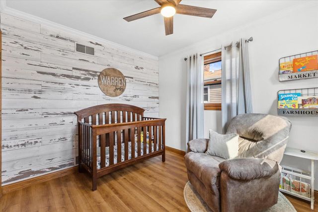 1130 S 101st STREET, West Allis, WI 53214