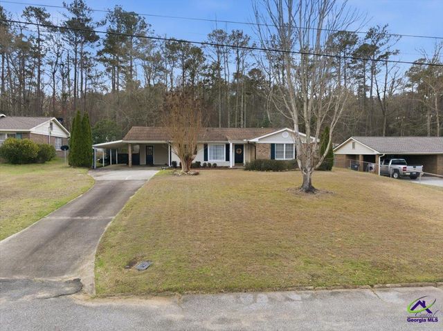 921 McCurdy Boulevard, Manchester, GA 31816