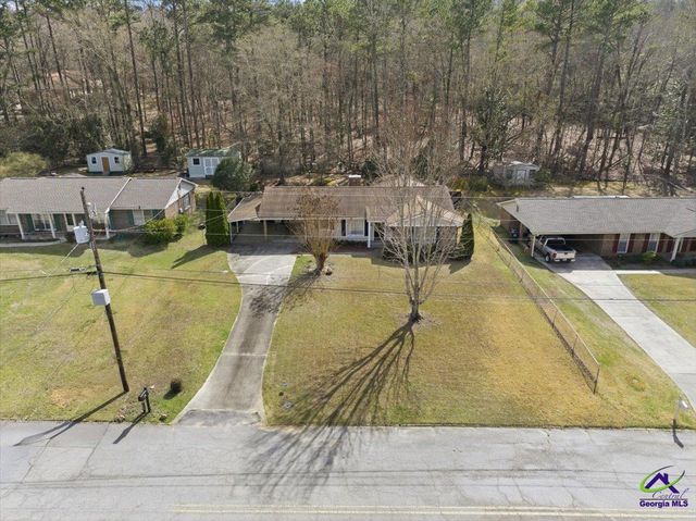 921 McCurdy Boulevard, Manchester, GA 31816