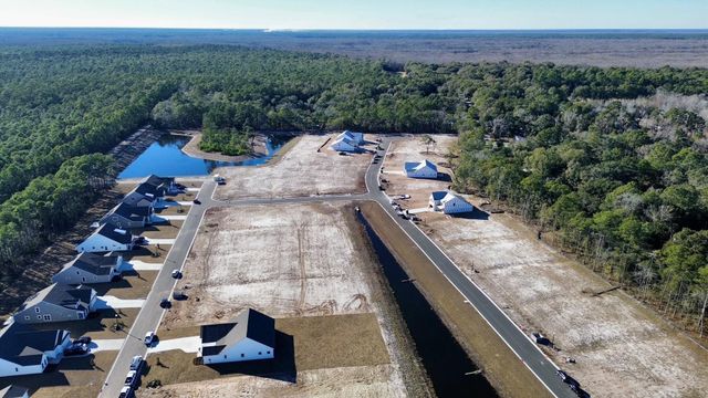 304 Northbrook Dr, Murrells Inlet, SC 29576