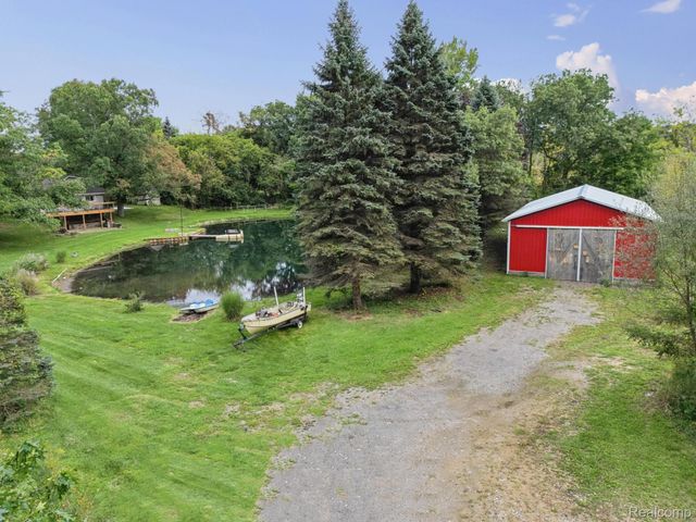 11897 Shaffer Road, Springfield Charter Township, MI 48350