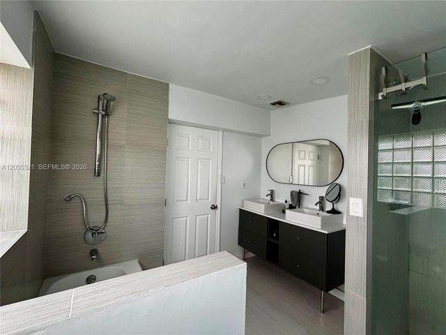 745 S Shore Drive, Miami Beach, FL 33141