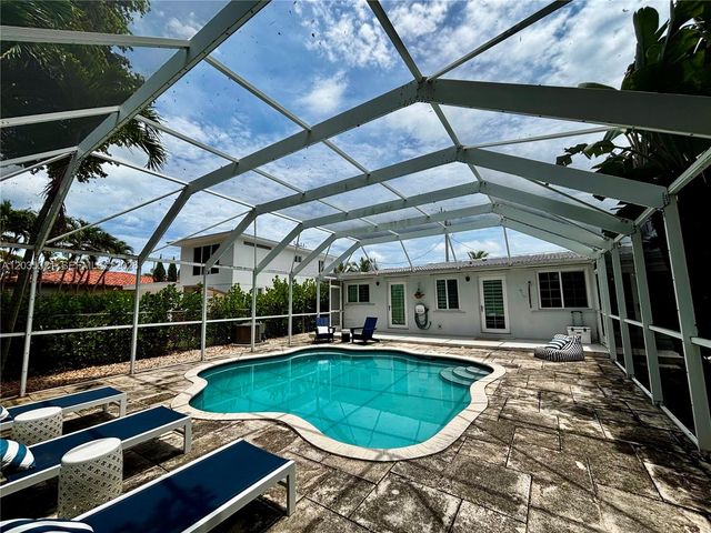 745 S Shore Drive, Miami Beach, FL 33141