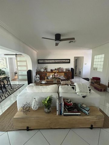 745 S Shore Drive, Miami Beach, FL 33141