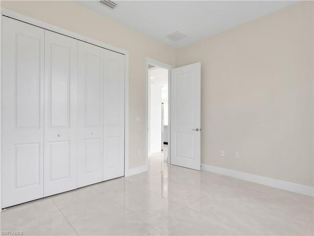 1819 12th AVE NE, Naples, FL 34120