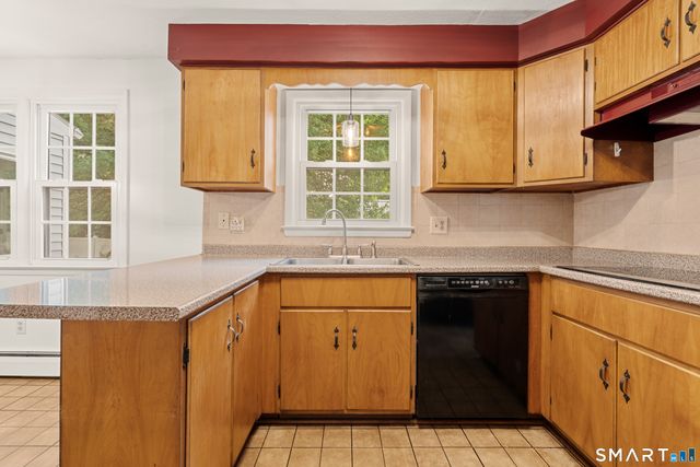 173 Oxbow Drive, Meriden, CT 06450