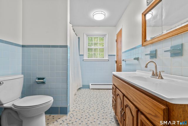 173 Oxbow Drive, Meriden, CT 06450