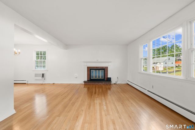 173 Oxbow Drive, Meriden, CT 06450