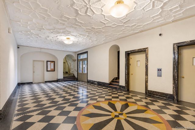7002 Ridge Boulevard B14, Brooklyn, NY 11209