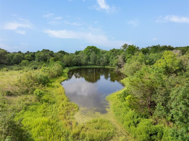 1338 Hwy 237, Round Top, TX 78954