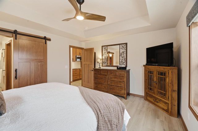 2215 E HONEYGOLD COURT, Appleton, WI 54913