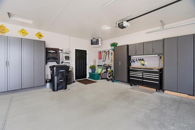 2215 E HONEYGOLD COURT, Appleton, WI 54913