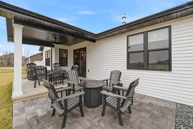 2215 E HONEYGOLD COURT, Appleton, WI 54913