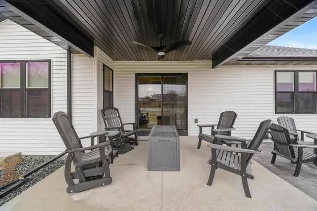 2215 E HONEYGOLD COURT, Appleton, WI 54913