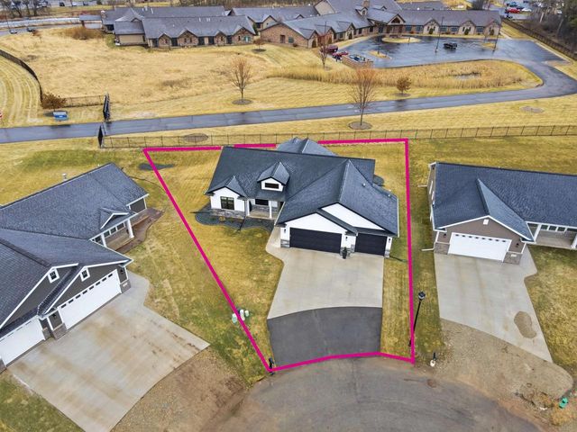 2215 E HONEYGOLD COURT, Appleton, WI 54913