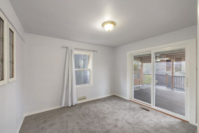 1116 S Woodfern St, Spokane, WA 99202