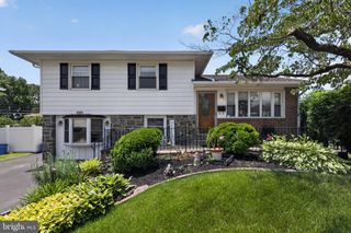 1121 WYNNBROOK, Secane, PA 19018