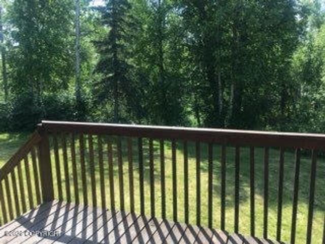 900 E Seldon Road, Wasilla, AK 99654