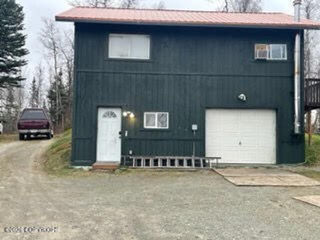 900 E Seldon Road, Wasilla, AK 99654