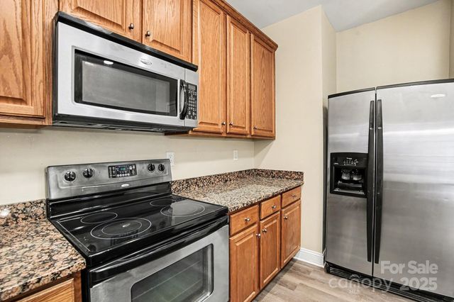 9329 Seamill Road, Charlotte, NC 28278